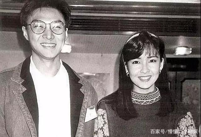 与许志安逛超市喜笑颜开,郑秀文也被爱冲昏头脑了吗?