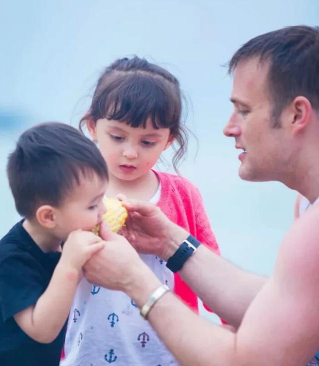 吴奇隆和马雅舒离婚原因是1年见不到5次,对于聚少离多的婚姻,你怎么看?