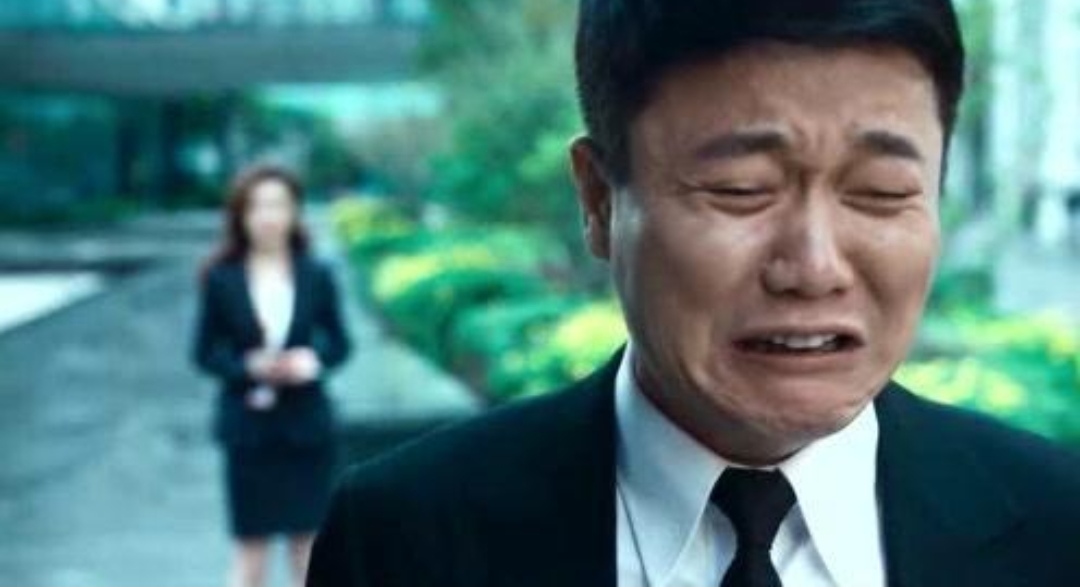 《人潮汹涌》导演发声求排片，为何这部影片排片如此惨烈？