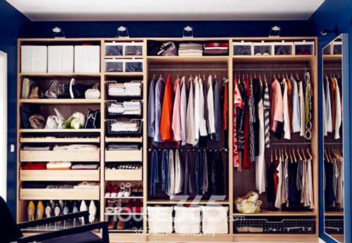 衣帽间装修图片 衣帽间的设计尺寸 家庭衣帽间设计图