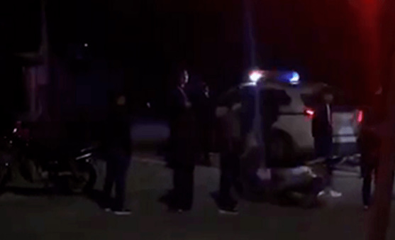 广东13岁少年聚众斗殴刺死2人,未成年犯罪成本低的原因是什么?