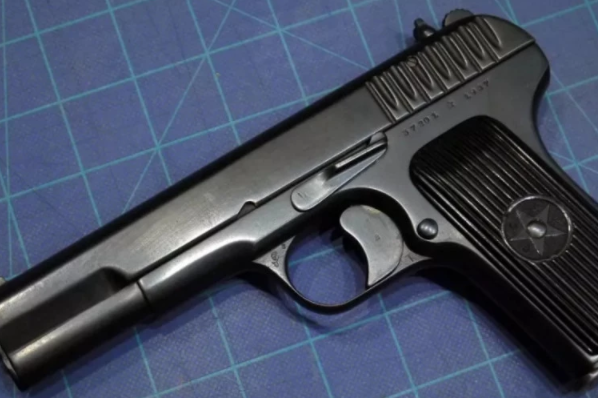 签马关条约的两个日本人下场怎样,据说一个被刺一个病死?