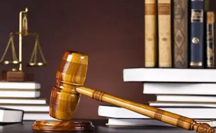 刑事案件请一个辩护律师,大概需要多少费用?