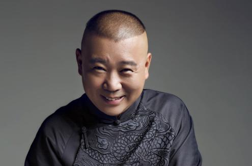 郭德纲和侯耀华关系如何呢？为什么何伟投入侯耀华门下了呢？