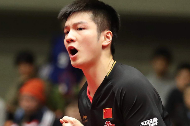 中国队选手马龙以4-1战胜队友樊振东，对于此次比赛，你有何评价？