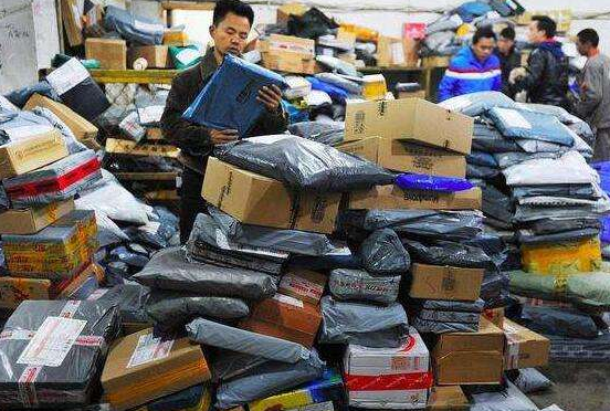 五家快递公司出现“无人派送”是怎么回事？