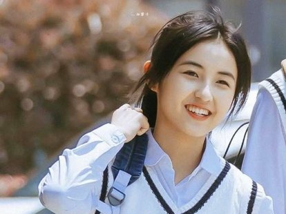 张子枫工作室辟谣不实绯闻，可是为什么会是黄磊？