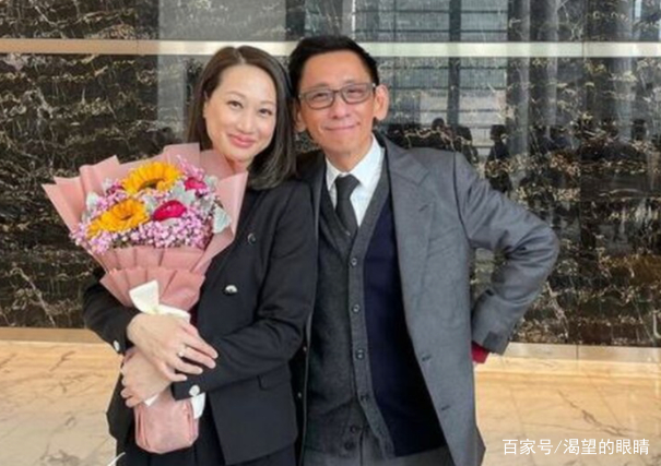 黄子雄祝福夏竹欣结婚,曾相恋八年无果,对此你怎么看?