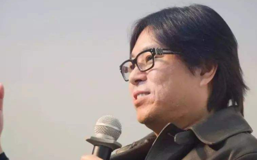 高晓松的个人节目《晓说》和《晓松奇谈》，哪个更值得一看？