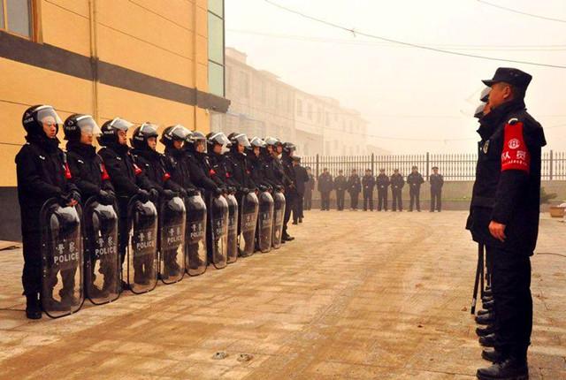 广西省柳州市特大毒枭：因打砸酒吧被抓，牵连出一件大案，后来怎样？