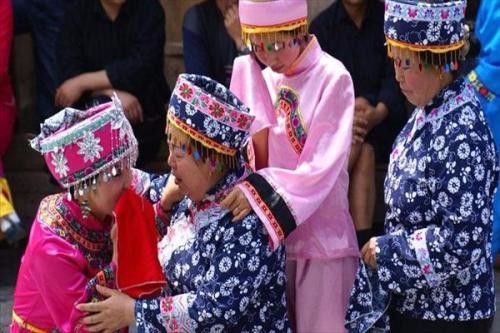 彝族的烟盒舞,有着怎样的特色?