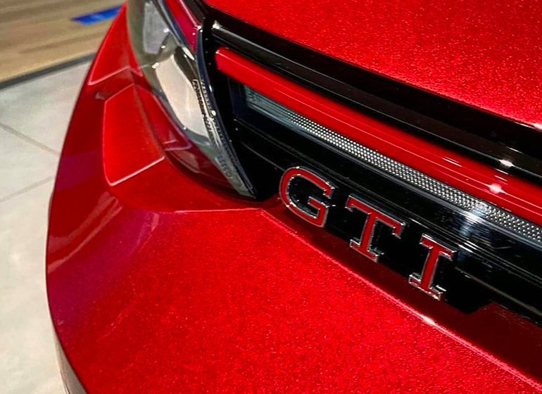 大众第八代高尔夫GTI实拍图曝光，国产版车型预计将在10月上市