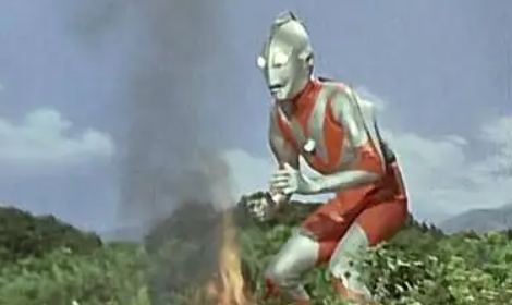 初代为什么变成百慕拉?