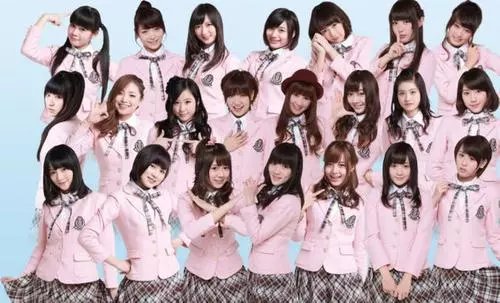 韩国31所女校限制内衣颜色，怎么看待这个做法？