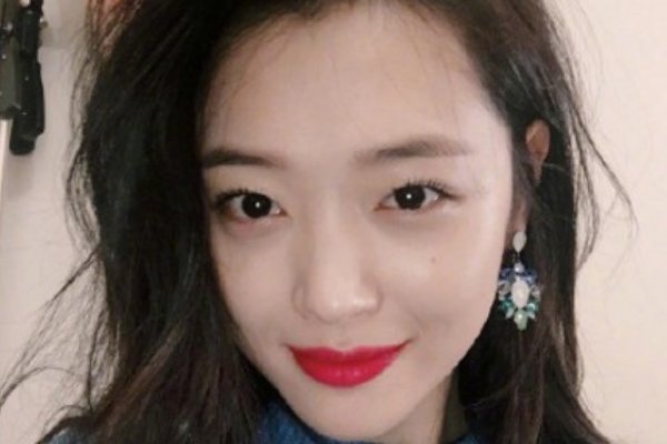 雪莉确认死亡事件的来龙去脉，崔雪莉真的是上吊自杀吗？