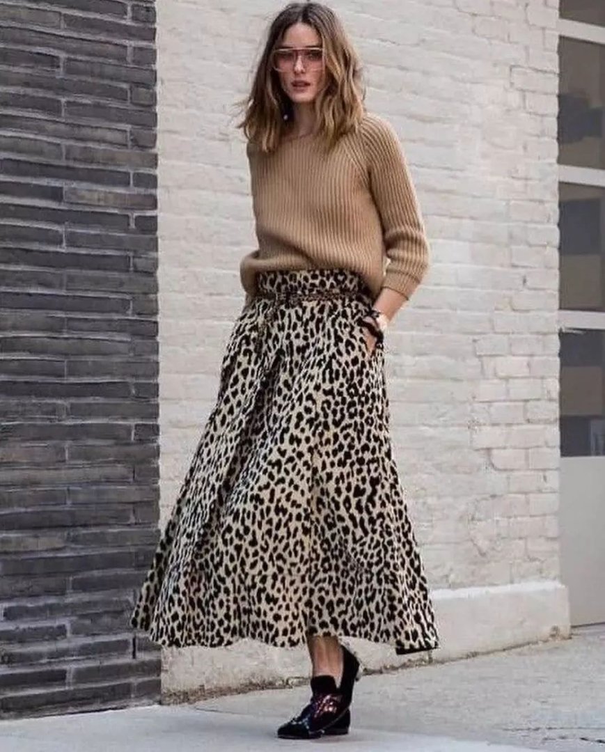 最近流行的豹纹元素，该如何搭配更漂亮？