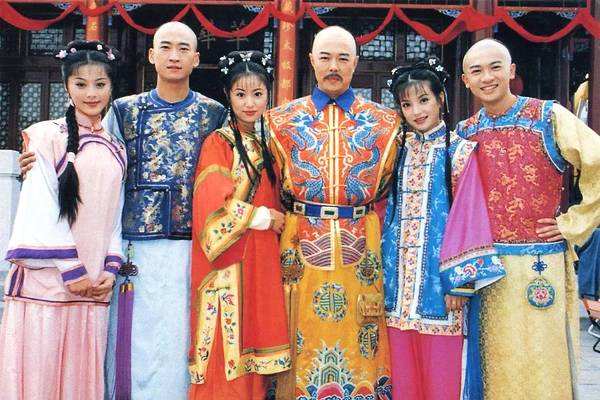 还珠格格是什么朝代？