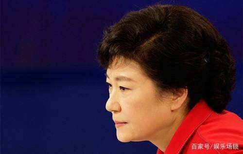 朴槿惠的律师柳荣夏宣布从政，他是要承继朴槿惠衣钵吗？