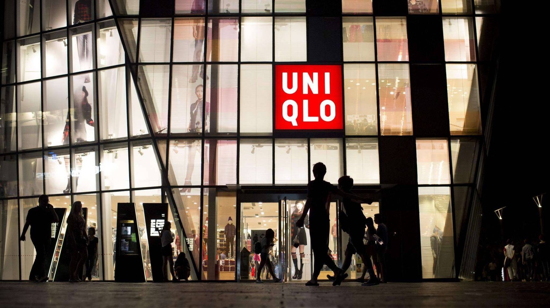 优衣库日本首家全球旗舰店将闭店，这其中的缘由是什么？