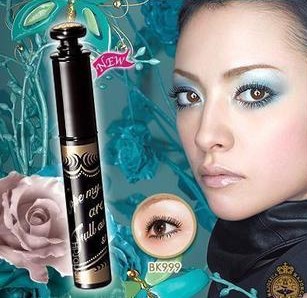 呛口小辣椒博客下面这款黑色睫毛膏是什么牌子？