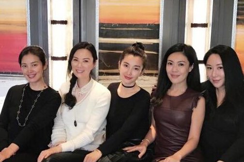 邓文迪为什么会与鲜肉男友分手？