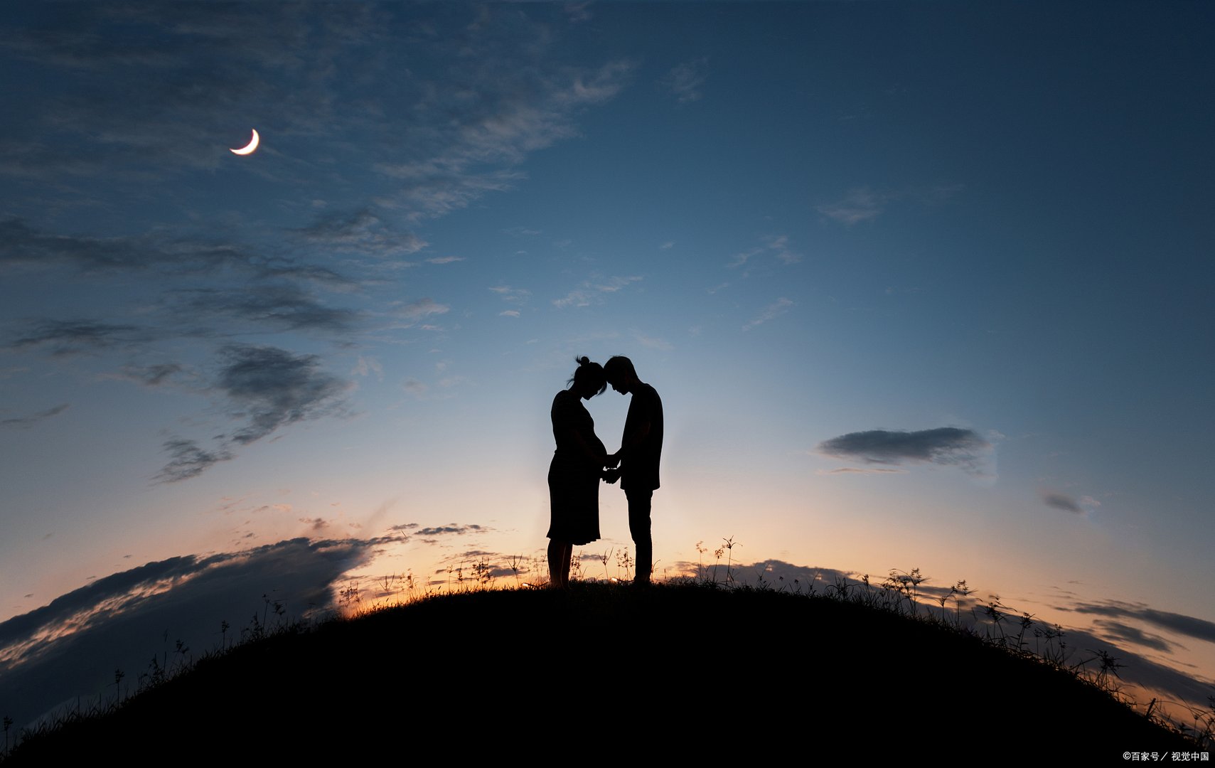 你已经和前男友分手但他又回来追你，该不该答应？