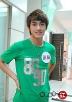 8090组合队长张赫的资料