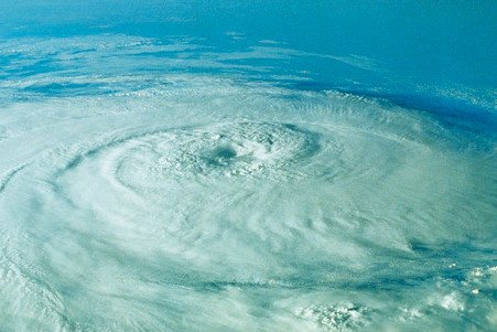 超强飓风“艾达”致密西西比河水逆流，它的威力有多大？