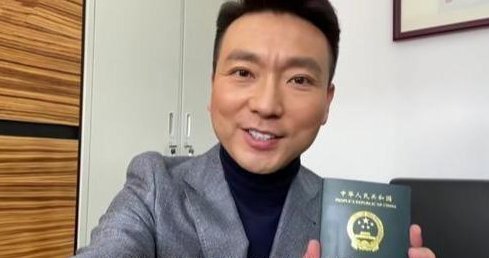 康辉的vlog多次登上热搜，康辉为什么突然这么火？