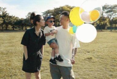 王棠云发文力挺老公余文乐，称他在夜店和姐姐聊天而已，你怎么看？