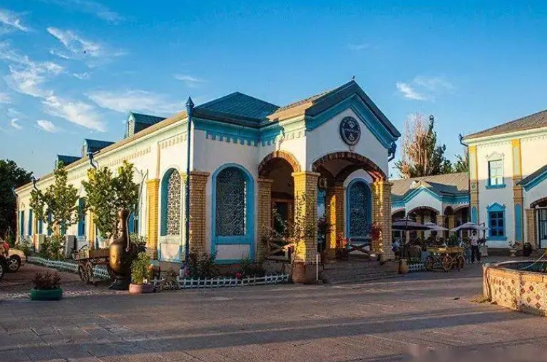 新疆伊宁属于哪个市