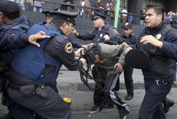 又有14名警察遇害，牺牲名单达308人，在墨西哥做警察都面临什么风险？