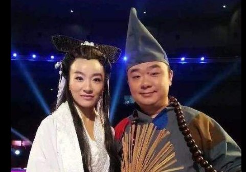 新街坊邻居蔡倩云扮演者周萍介绍