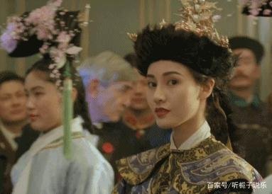 宝咏琴单方面分手后,前男友为何会追讨39条内裤和11亿服务费?