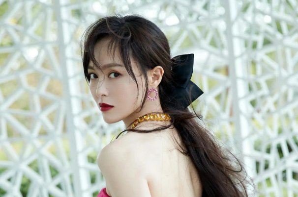 唐嫣是谁？有什么代表作？