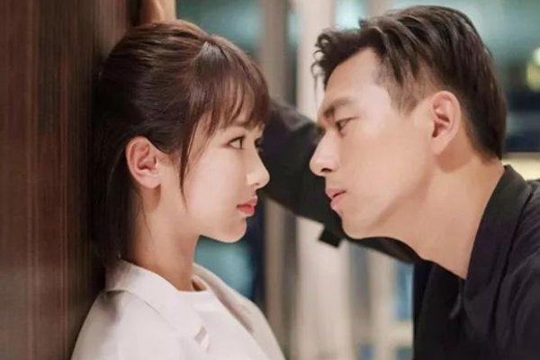 电视剧《亲爱的热爱的》为何会爆火？