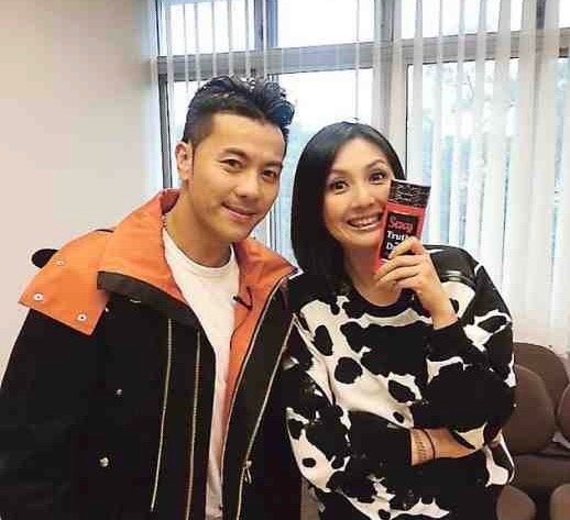 杨千嬅、梁汉文时隔六年再度同台，两人在舞台上的表现如何？