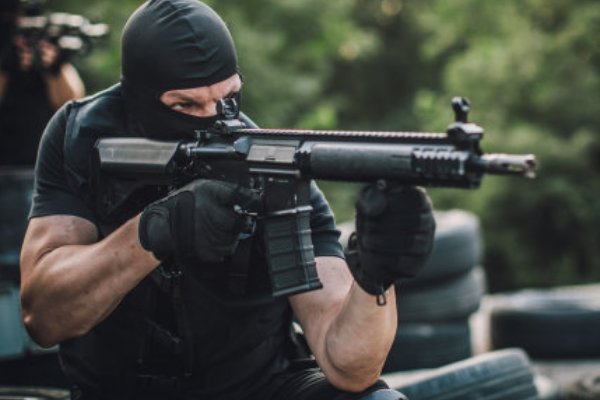 HK416和M4到底有什么区别?