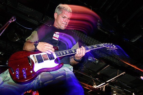 世界上最受欢迎的十大摇滚乐队是哪些？