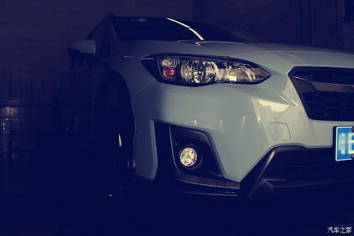 斯巴鲁XV29000公里绝不后悔的选择,改装前立帖留念