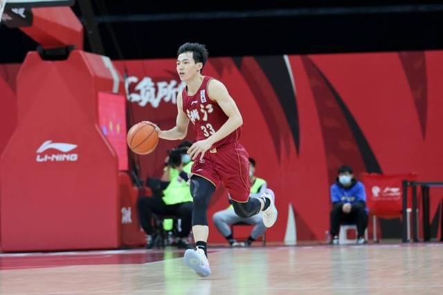 吴前当选为MVP，他当选是实至名归吗？