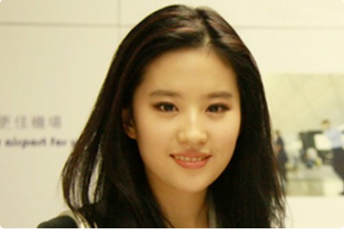 怎么用很多张图片组成一张人脸图片?