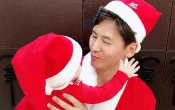 于晓光出道2年没戏拍还被坑，秋瓷炫为啥给他下跪求婚？