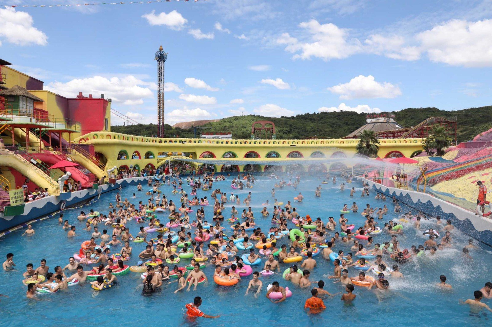 2人被列入全国旅游市场黑名单,什么行为会导致这种状况?