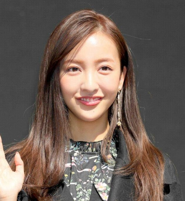 板野友美怀孕，从恋爱到结婚、怀孕，她用了多久的时间？