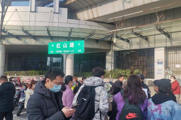 南京地铁1号线全线故障,这是怎么回事?