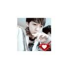 谁能给我两张带情侣红钻的qq头像（这两张必须是情侣头像）？