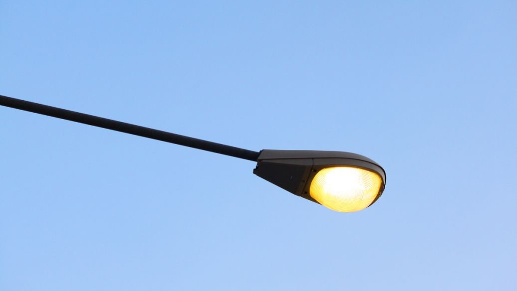 路灯代表什么品质的人