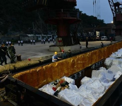 浙江查获特大海上运输假私烟案,该案件的细节是什么?