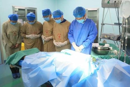 深圳18岁女大学生捐献遗体，为什么越来越多人选择捐献？